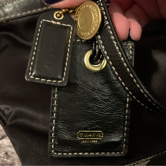 Vintage Coach tote. Authentic, reversible. Excellent condition. - Picture 2 of 9